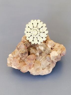 FOSSIL Daisy Crystal  Statement Ring